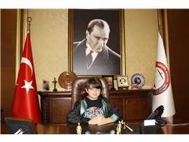 23 NİSAN’DA BARO BAŞKANLIĞI KOLTUĞU ÇOCUKLARA EMANET