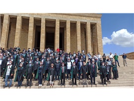 DİRENE DİRENE KAZANDILAR: BARO BAŞKANLARI ANITKABİR'DE
