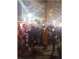KADIN HAKLARI MERKEZİMİZ GECE YÜRÜYÜŞÜNE KATILDI