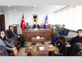 BARO BAŞKANIMIZ VE YÖNETİM KURULUMUZDAN MEÜ REKTÖRÜ AHMET ÇAMSARI’YA ZİYARET