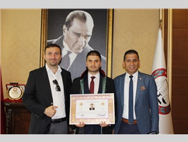 MERSİN BAROSU’NDA RUHSAT HEYECANI