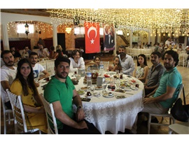 BARO BAŞKANIMIZ VE YÖNETİM KURULUMUZ STJ. AVUKATLARIMIZLA KAHVALTIDA BİR ARAYA GELDİ