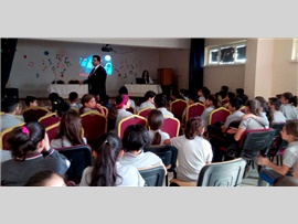 ÖĞRENCİLER ‘BİLİŞİM SUÇLARI’ KONUSUNDA BİLİNÇLENDİRİLDİ