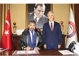 HALİL DELİBAŞ 66 YAŞINDA CÜBBE GİYEREK AVUKAT OLDU