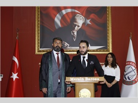YEŞİLBOĞAZ:  “HUKUKÇULAR HUKUKA SİYASİ GÖZLÜKLE BAKMAMALI”