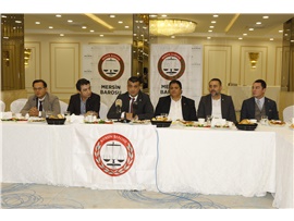 “AVUKATA ŞİDDETİN ÖNLENMESİ İÇİN GAZETECİLERDEN DESTEK BEKLİYORUZ”