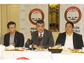 “AVUKATA ŞİDDETİN ÖNLENMESİ İÇİN GAZETECİLERDEN DESTEK BEKLİYORUZ”