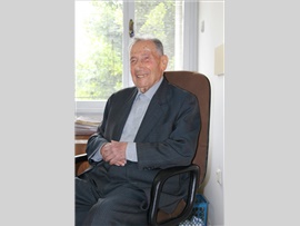 BARO BAŞKANIMIZ AV. ALİ ER’DEN,  AVUKATLIK MESLEĞİNİN DUAYENLERİNE ZİYARET