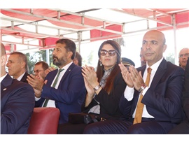 BARO BAŞKANIMIZ AV. BİLGİN YEŞİLBOĞAZ, CUMHURİYET COŞKUSUNU MERSİN HALKIYLA BİRLİKTE KUTLADI