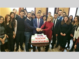 Yeni Yıl Öncesi Stajyer Avukatlarımızla Bir Araya Gelindi.