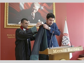 BAŞKAN VEKİLİMİZ AV. GAZİ ÖZDEMİR: “AVUKATIN OLMADIĞI HUKUK SİSTEMİ SAĞLIKLI İŞLEMEZ”
