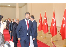 MERSİN BAROSU, 30 AĞUSTOS COŞKUSUNU MERSİNLİLERLE BİRLİKTE KUTLADI