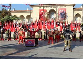 MERSİN’İMİZİN KURTULUŞ GÜNÜNÜ TÖRENLE KUTLADIK