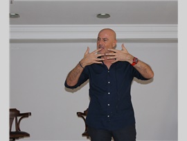 NLP UZMANI ŞÜKRÜ TERZİ: “SİNİR SİSTEMİNİZİ KULLANARAK, KENDİNİZİ YENİDEN PROGRAMLAYABİLİRSİNİZ”