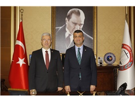 CHP MERSİN MİLLETVEKİLİMİZ AV. ALPAY ANTMEN'DEN ZİYARET
