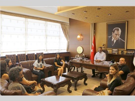 İÇEL KOLEJİ EĞİTİM KURUMUNDAN VE LGS BİRİNCİSİ EYLÜL ŞEVGİN KARABULAK DAN BARO BAŞKANIMIZA  ZİYARET