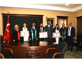 3 STAJYER AVUKATIMIZ CÜBBE GİYDİ