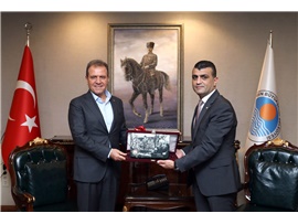 MERSİN BÜYÜKŞEHİR BELEDİYE BAŞKANIMIZ VAHAP SEÇER’İ ZİYARET ETTİK