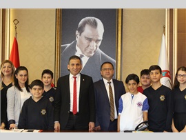 İÇEL KOLEJİ ÖĞRENCİLERİNDEN BARO BAŞKANIMIZA ZİYARET