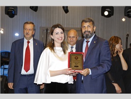 MERSİN BAROSU AVUKATLARI BALODA BULUŞTU
