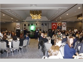 MERSİN BAROSU AVUKATLARI BALODA BULUŞTU
