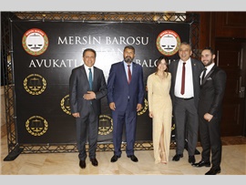 MERSİN BAROSU AVUKATLARI BALODA BULUŞTU