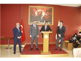 5 NİSAN AVUKATLAR GÜNÜ NEDENİYLE TÖREN DÜZENLENDİ