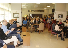 AVUKATLIK MESLEĞİNİN DUAYENLERİNE PLAKET TAKDİM EDİLDİ