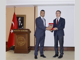 AVUKATLARA ‘İDARENİN TARAF OLDUĞU DAVALAR’ KONULU SEMİNER DÜZENLENDİ