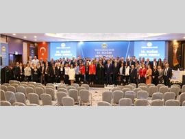 BARO BAŞKANIMIZ, YÖNETİM KURULUMUZ VE TBB DELEGELERİMİZ, TBB. 35 OLAĞAN MALİ GENEL KURULUNA KATILDI