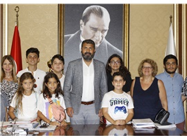 ÇOCUKLAR KADINA ŞİDDETİN ÖNLENMESİ VE HUKUKA GÜVENİN SAĞLANMASI ÇAĞRISI YAPTI