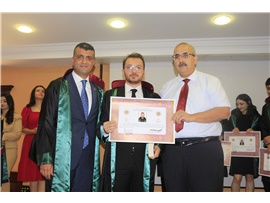 CÜBBE GİYİP AVUKAT OLDULAR