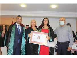 CÜBBE GİYİP AVUKAT OLDULAR