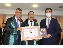 CÜBBE GİYİP AVUKAT OLDULAR