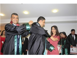 CÜBBE GİYİP AVUKAT OLDULAR