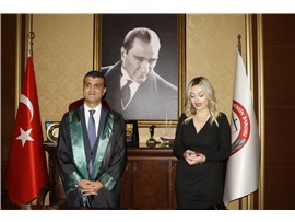 STJ. AV. ZEYNEP GÜLÇİN CEYHAN CÜBBE GİYDİ