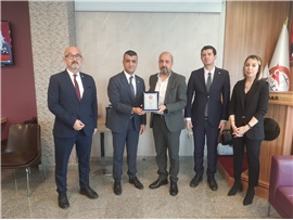 TARSUS’TA DUAYEN AVUKATLARIMIZA MESLEKTE ONUR PLAKETİ TAKDİM EDİLDİ