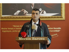 SAĞKAN VE ÖZDEMİR’DEN DUAYEN AVUKATLARA ONUR PLAKETİ