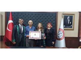 STJ. AV. ECEM ÖZADA OLUWAMODIMU CÜBBE GİYDİ