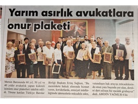 TBB ve Baromuz avukatlık mesleğinin duayenlerine plaket takdim etti