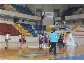 MERSİN BAROSU VE ADANA BAROSU ERKEK BASKETBOL TAKIMLARI HAZIRLIK MAÇI YAPTI