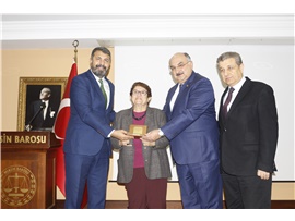 MESLEKTE 40. VE 50. YILINI DOLDURAN AVUKATLARIMIZA PLAKET VERİLDİ