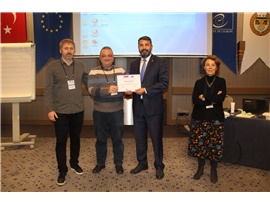 AVUKATLAR İÇİN İNSAN HAKLARI EĞİTİMİ DÜZENLENDİ