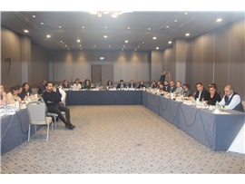 AVUKATLAR İÇİN İNSAN HAKLARI EĞİTİMİ DÜZENLENDİ