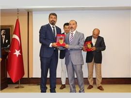 AVUKATLARA HUKUKİ VE CEZAİ SORUMLULUKLARI ANLATILDI