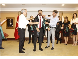 9 STAJYER AVUKATIMIZ CÜBBE GİYDİ