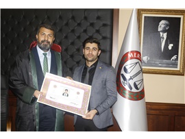 YEŞİLBOĞAZ: “HUKUKÇULAR, HUKUK DEVLETİ MÜCADELESİNDE İYİ SINAV VERMELİ”