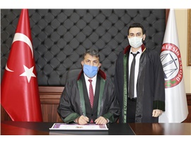 "HUKUKU YAŞATAN HUKUKÇULARIN BAĞIMSIZLIĞIDIR"