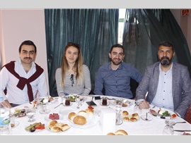 BARO BAŞKANIMIZ AV. BİLGİN YEŞİLBOĞAZ VE YÖNETİM KURULUMUZ, STAJYER AVUKATLARIMIZLA KAHVALTIDA BULUŞTU