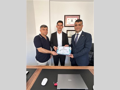 MESLEKTAŞIMIZIN YENİ OFİSİ HAYIRLI OLSUN